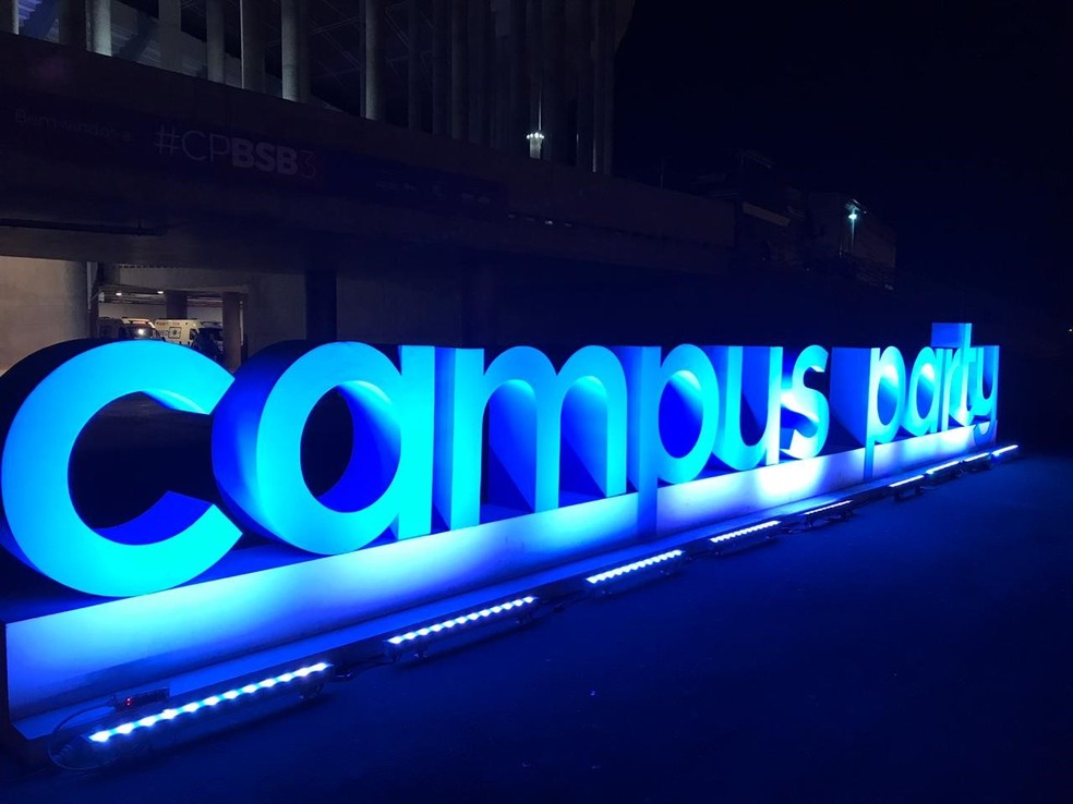 Leia mais sobre o artigo Campus Party reúne 135 mil pessoas no Mané Garrincha