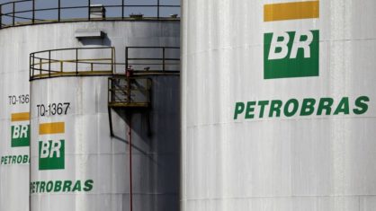 Read more about the article Petrobras reduz preço da gasolina em R$ 0,20 por litro para distribuidoras