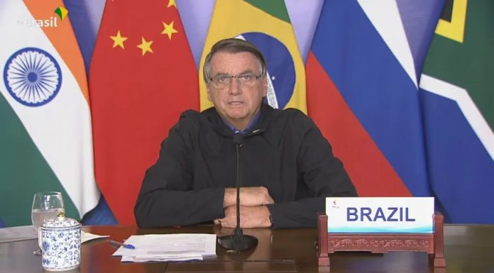 Leia mais sobre o artigo Bolsonaro pede reforma da ONU em discurso na cúpula dos BRICS
