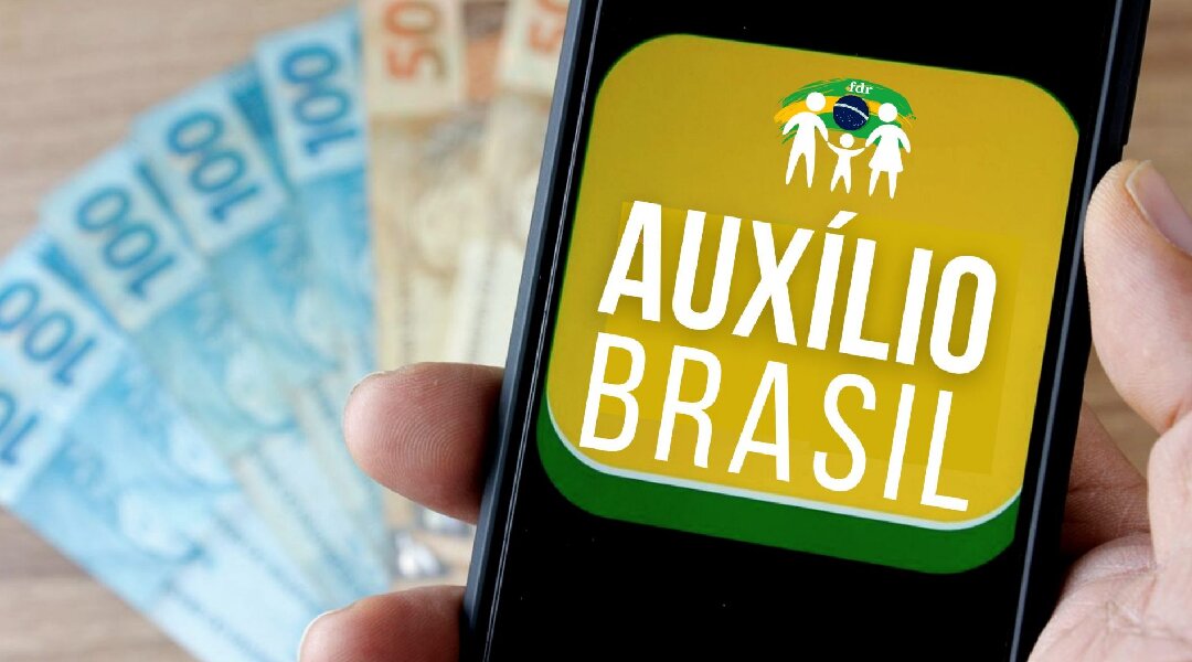 Leia mais sobre o artigo Governo decide antecipar pagamento da parcela de agosto do Auxílio Brasil