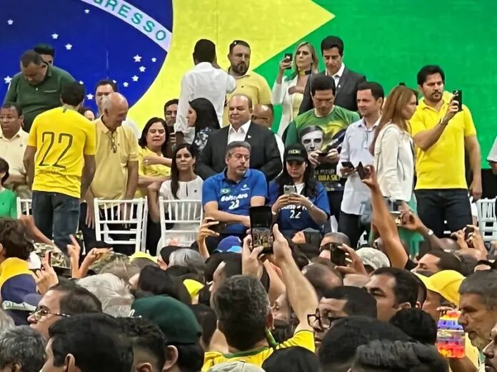 Leia mais sobre o artigo Ibaneis participa da convenção do PL no Rio de Janeiro