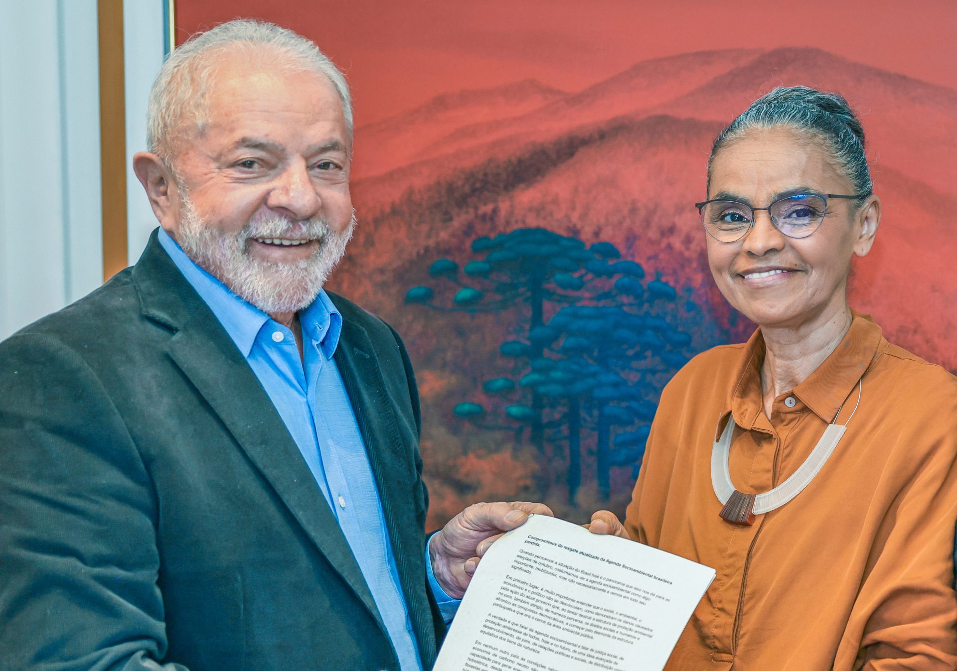 Leia mais sobre o artigo Marina Silva anuncia apoio à candidatura de Lula