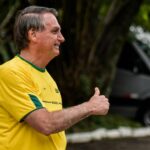 Jair Bolsonaro comemora resultado do 1º turno