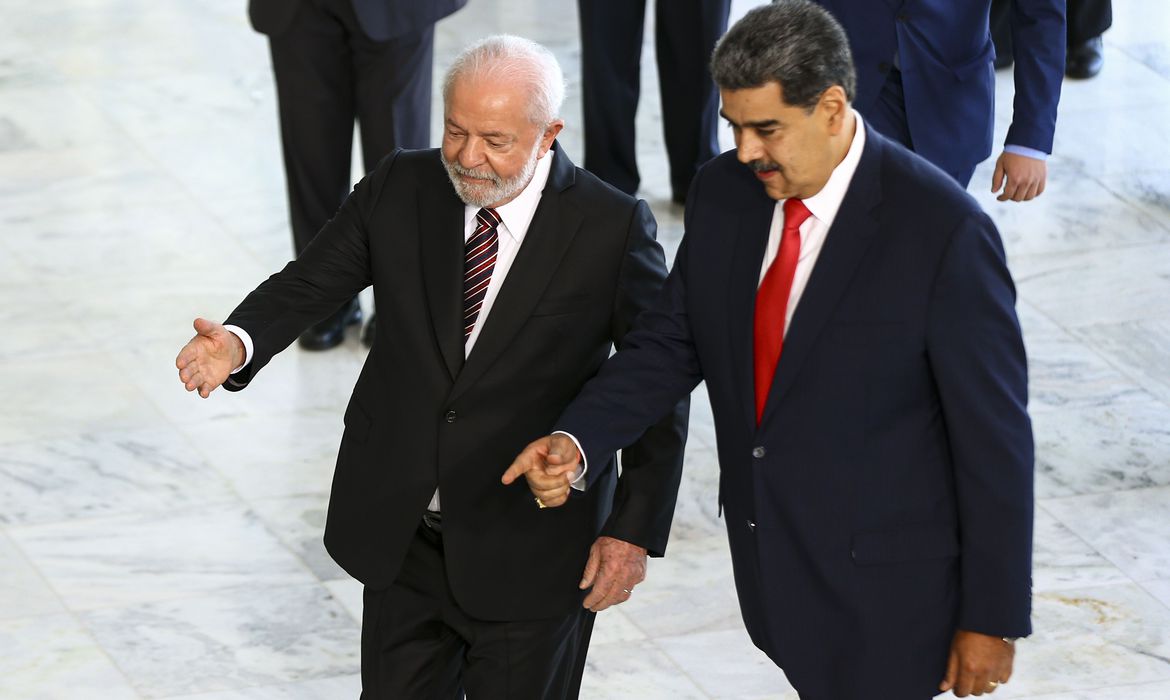 Leia mais sobre o artigo Lula diz que retomada de relação com Venezuela é plena