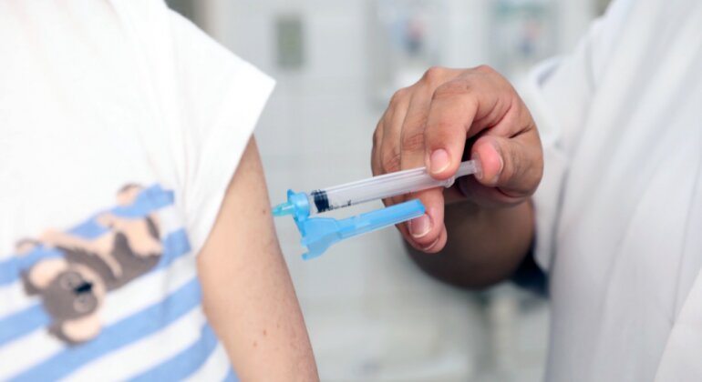 Leia mais sobre o artigo DF: Vacinação contra covid para crianças de 3 e 4 anos começa nesta segunda