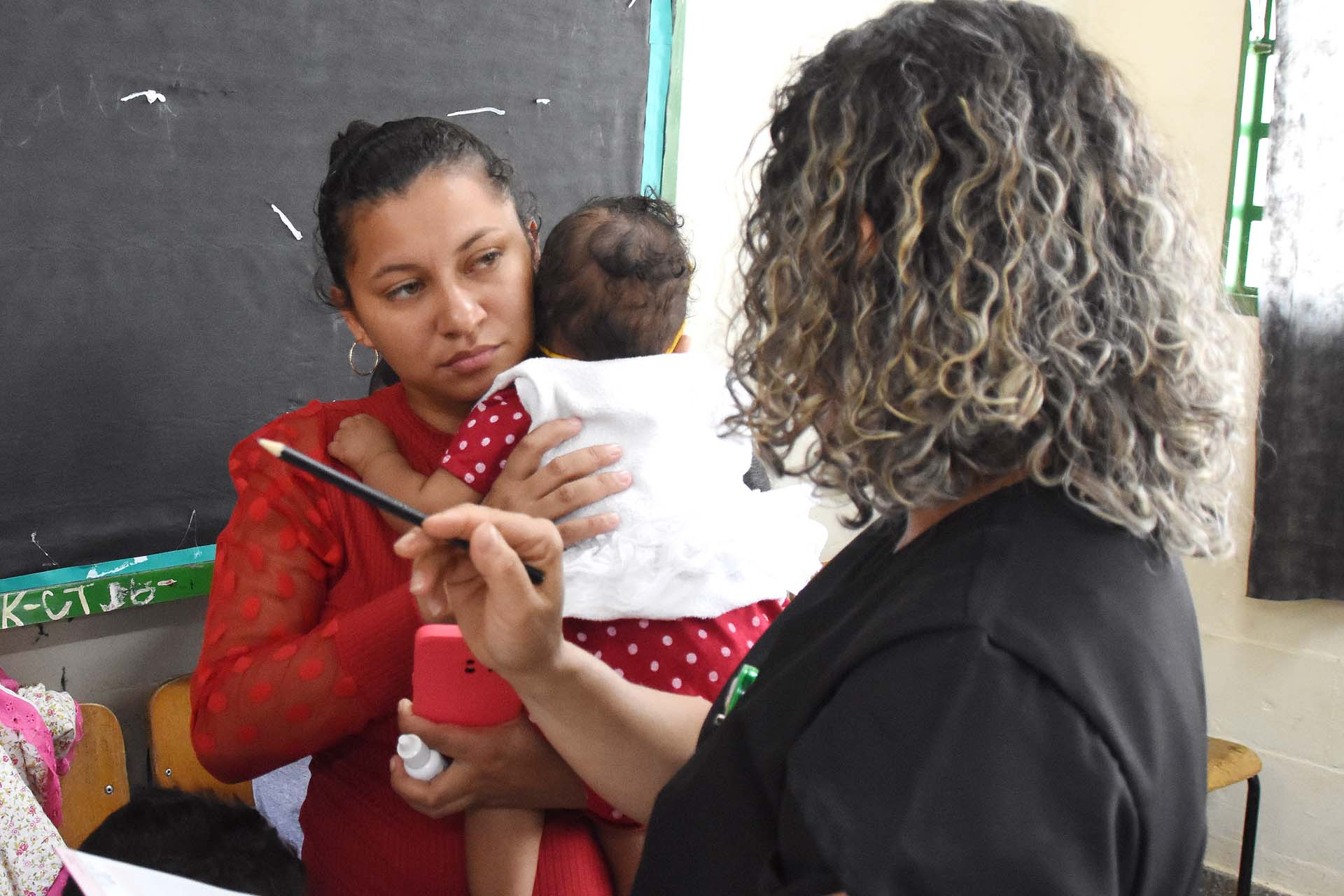 Leia mais sobre o artigo Aplicadas 98 vacinas em pessoas com imunização atrasada no Pôr do Sol