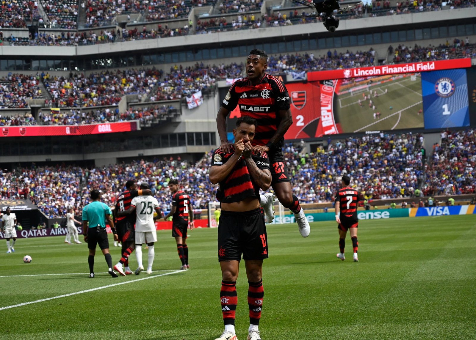 Leia mais sobre o artigo Flamengo atropela o Chelsea em jogo histórico na Copa do Mundo de Clubes