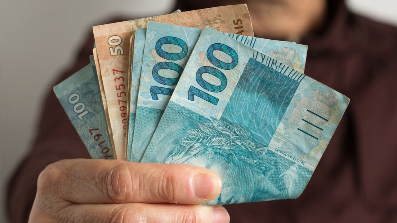 Leia mais sobre o artigo Justiça manda empresa parar de ligar oferecendo empréstimos e condena por danos morais