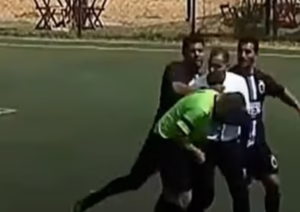 Árbitro agredido em jogo amador será indenizado em R$ 5 mil