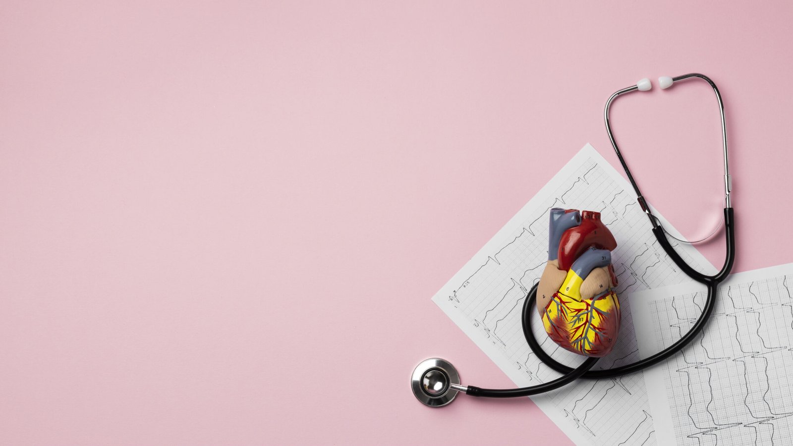 Leia mais sobre o artigo TJDFT confirma isenção de imposto de renda para aposentada com cardiopatia grave